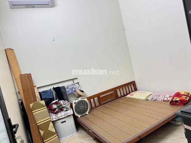 Bán nhà Mê Linh, trung tâm thị trấn - tiện ích bạt ngàn. Gần khu công