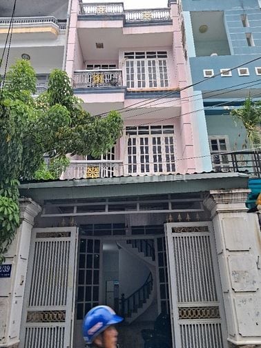 Chính chủ cho thuê nhà nguyên căn 4 x 18m, đúc trệt 2 lầu, sân thượng