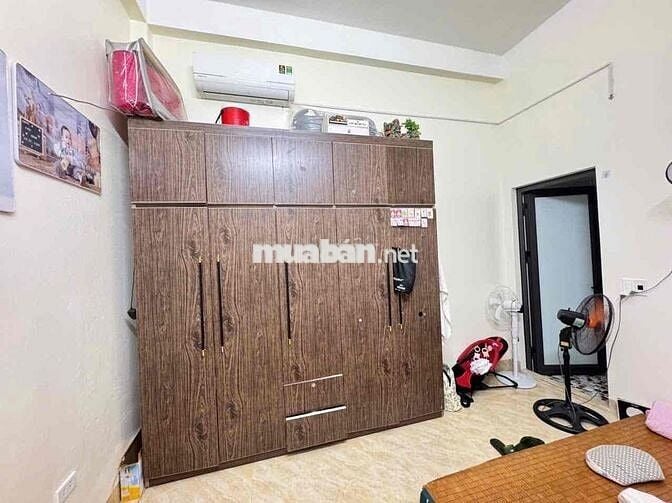 Bán nhà Mê Linh, trung tâm thị trấn - tiện ích bạt ngàn. Gần khu công