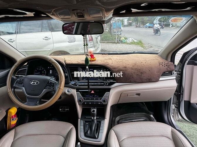 Hyundai Elantra 2018 2.0 Bản Full Sport 1 chủ