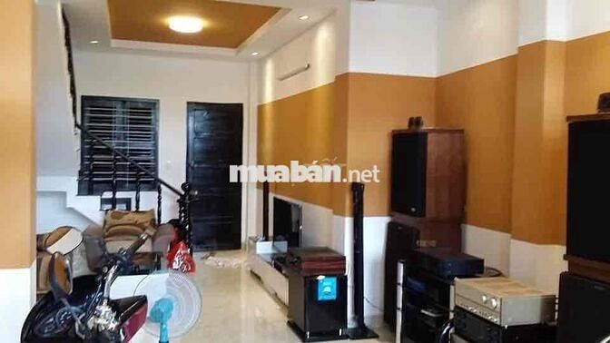 BÁN NHÀ MẶT TIỀN KHU VỰC MÙA BÁN ẨM THỰC TRƯỜNG SA PHÚ NHUẬN HCM