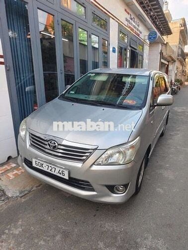 Toyota Innova 2012 Bạc Số sàn