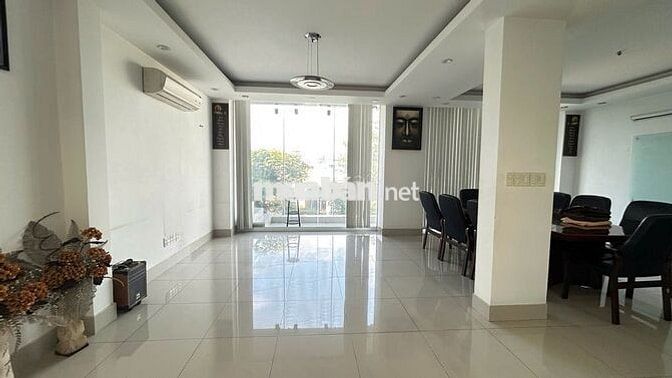 Cho thuê gấp VP mặt tiền Âu Cơ, Tân Phú - 144m2 - Giá 25tr/tháng