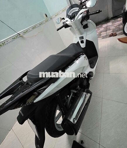 Honda SH300i 2017 Trắng 6000km Ý