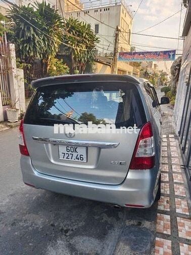 Toyota Innova 2012 Bạc Số sàn