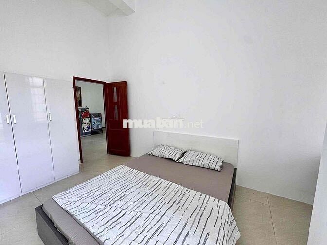 Căn hộ 2PN/1PK/Ban công Rộng 60m2 ngay Etown Cộng Hoà - Bình Giã
