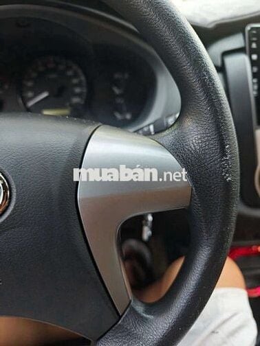Toyota Innova 2012 Bạc Số sàn