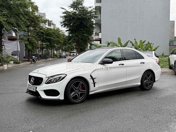 Mercedes-Benz C300 AMG 2017 Trắng 70000 km