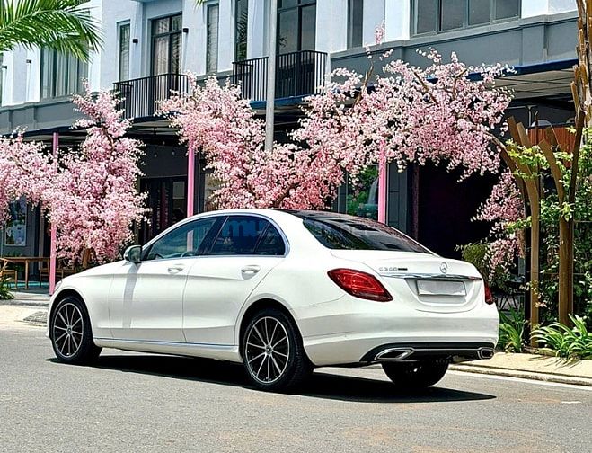 Bán xe Mercedes Benz C200 Excutive, sản xuất 2021, xe mới đẹp