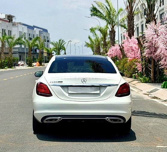 Bán xe Mercedes Benz C200 Excutive, sản xuất 2021, xe mới đẹp