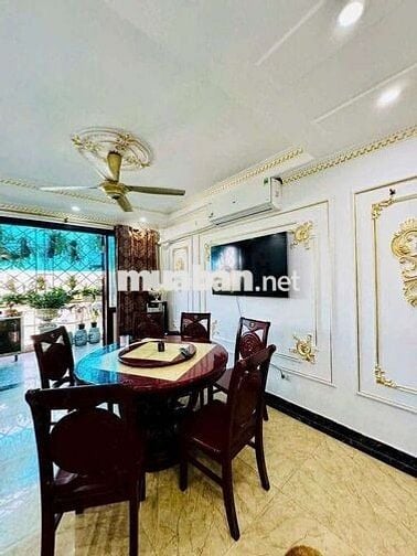  nhà 8 tầng thang máy ở + làm văn phòng ô tô tránh