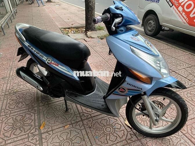 Honda Click Play 2024 Xanh