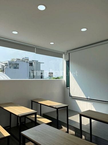 Bán nhà 2MTKD Lãnh Binh Thăng, Q11. DT 4x23m, 4 lầu