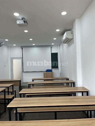 Bán nhà 2MTKD Lãnh Binh Thăng, Q11. DT 4x23m, 4 lầu