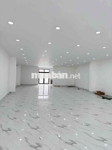 Nhà MT Tỉnh Lộ 10 6.5 x50 5 Tấm,nở hậu 9.3 m
