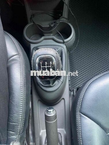 Chevrolet Spark 1.0MT 2016 Trắng Số sàn 5chỗ