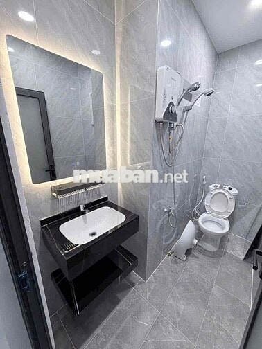 NC 3pn2wc 54m2 hẻm phan văn trị P10