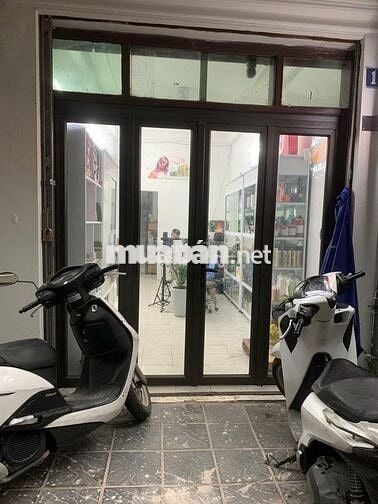 Cho thuê nhà riêng ngõ 293 Tam Trinh - 30m2 -4 tầng 
