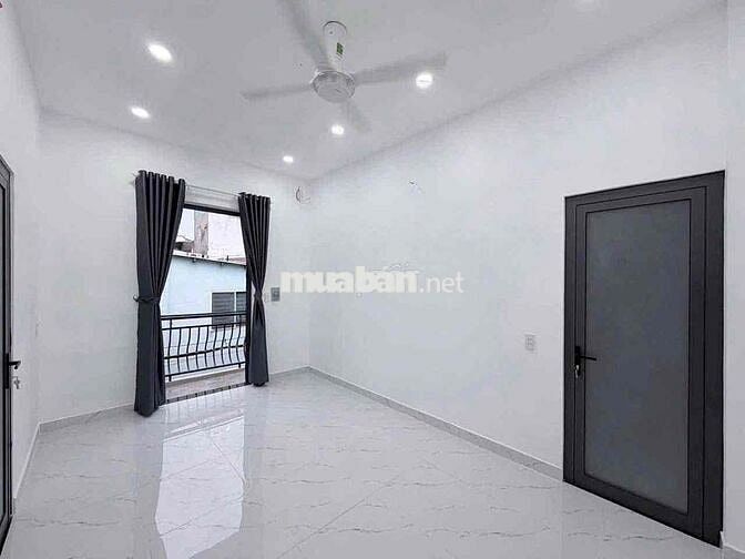 NC 3pn2wc 54m2 hẻm phan văn trị P10