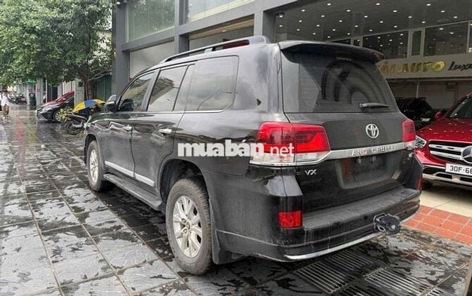 Toyota Land Cruiser VX 2016 88000 km Đen