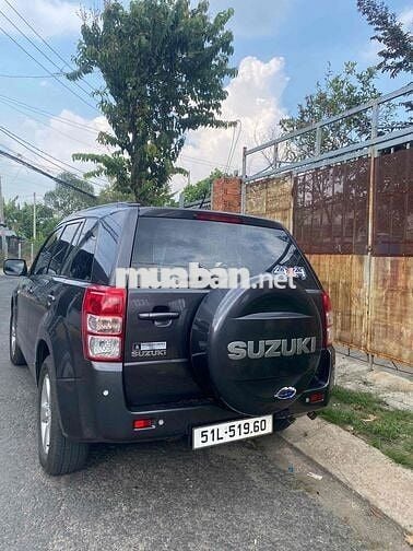 Suzuki Vitara 2.0 Tự động Xám Nhật Bản