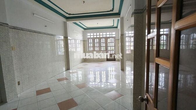 CHO THUÊ MẶT TIỀN NGUYÊN CĂN 5 TẦNG VIEW SÔNG BẾN BÌNH ĐÔNG QUẬN 8