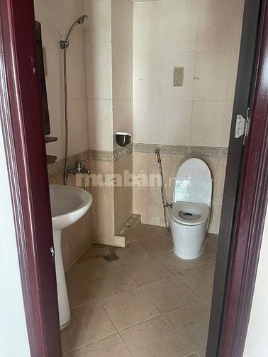 Cho thuê nhà mặt phố Thợ Nhuộm Hoàn Kiếm Hà Nội 
