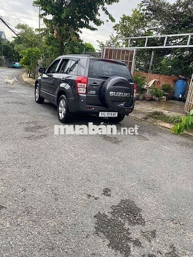 Suzuki Vitara 2.0 Tự động Xám Nhật Bản