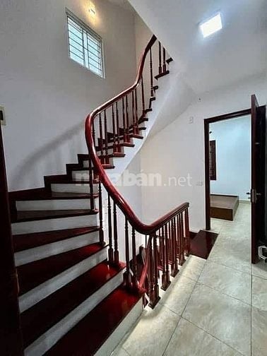 "Bán nhà phố Chùa Bộc, Đống Đa 45m, 5 tầng. Giá: 12.5 tỷ