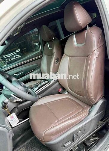 Hyundai Tucson 1.6 Turbo 2023 Trắng zin 2,8v km
