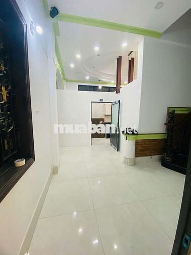 NHÀ 50M2 TÁCH BẾP FULL NỘI THẤT PHẠM HÙNG Q8 GIÁ 5TR8