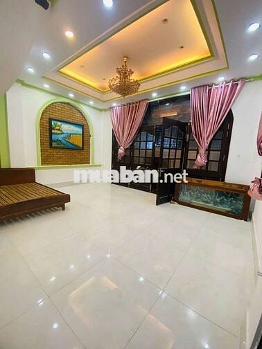 NHÀ 50M2 TÁCH BẾP FULL NỘI THẤT PHẠM HÙNG Q8 GIÁ 5TR8