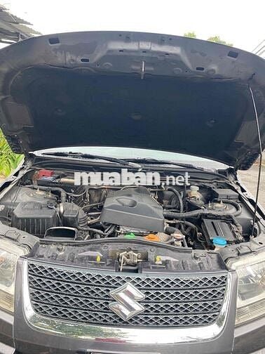 Suzuki Vitara 2.0 Tự động Xám Nhật Bản