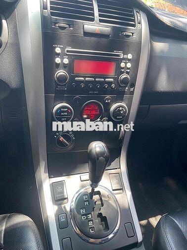 Suzuki Vitara 2.0 Tự động Xám Nhật Bản