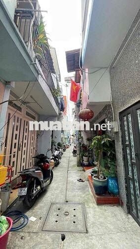 Bán gấp Nhà riêng 3 tầng Trần Đại Nghĩa, 90m2sd, gần BX Miền Tây, 2ty5