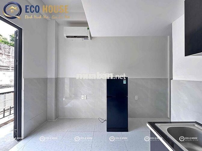 DUPLEX BAN CÔNG GẦN ĐH VĂN HIẾN,THUẬN TIỆN QUA Q11,Q10