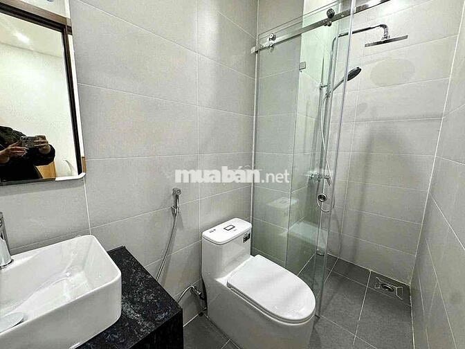 Căn hộ 2PN mới xây full nội thất gần bãi tắm Non Nước