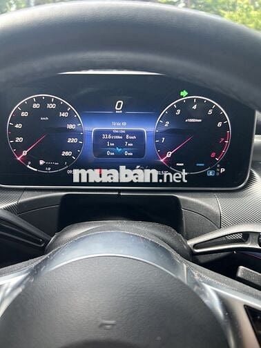 Mercedes-Benz C200 Advantgarde 2023 Đen <10.000km