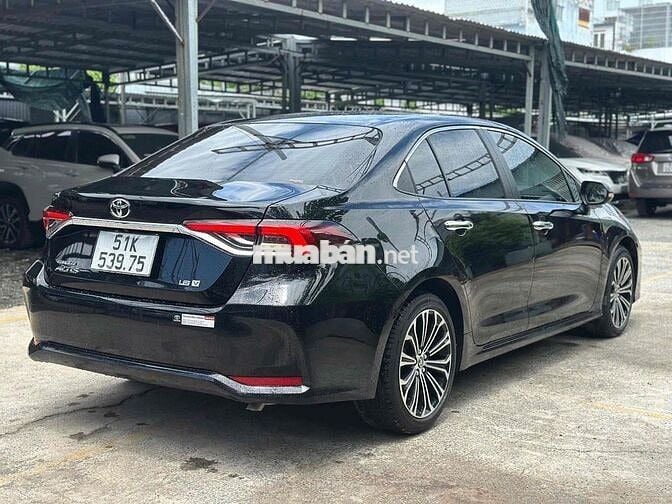 Toyota Corolla Altis 1.8V 2022 LƯỚT 2 VẠN RẤT MỚI