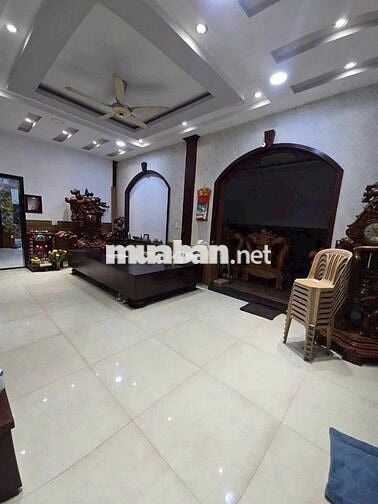 CHO THUÊ BIỆT THỰ ĐẲNG CẤP PHƯỜNG BÌNH HƯNG HÒA GIÁP TÂN PHÚ DT 12X21M