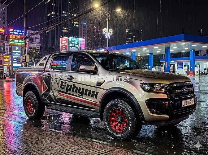 Ford Ranger XLS 4x2 Auto Vàng cát