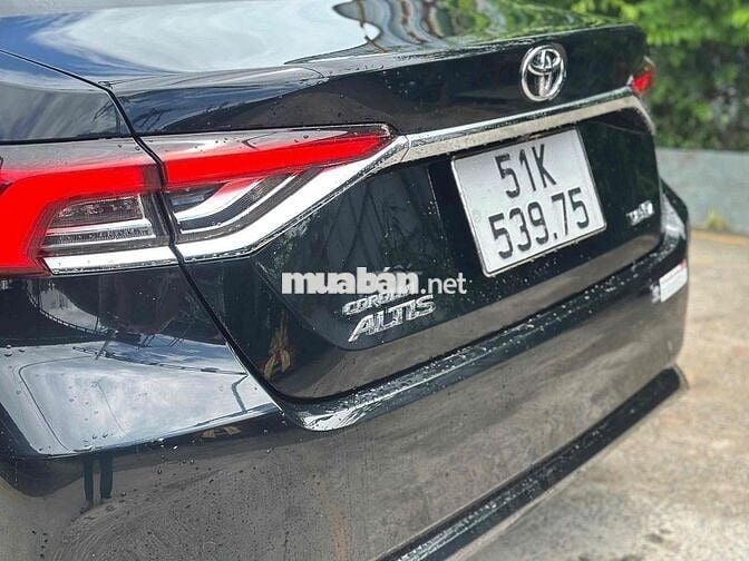 Toyota Corolla Altis 1.8V 2022 LƯỚT 2 VẠN RẤT MỚI