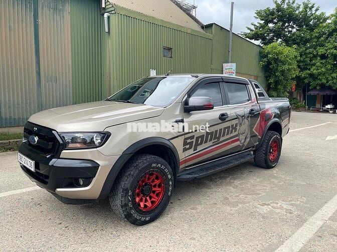 Ford Ranger XLS 4x2 Auto Vàng cát
