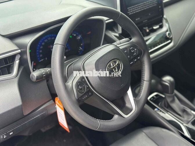 Toyota Corolla Altis 1.8V 2022 LƯỚT 2 VẠN RẤT MỚI