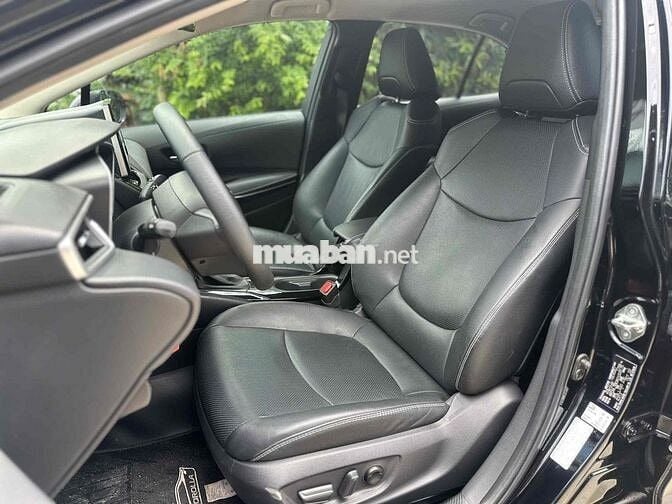 Toyota Corolla Altis 1.8V 2022 LƯỚT 2 VẠN RẤT MỚI