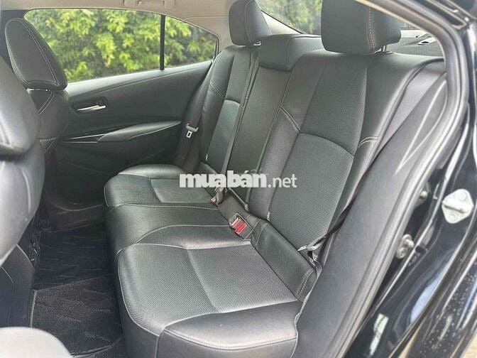 Toyota Corolla Altis 1.8V 2022 LƯỚT 2 VẠN RẤT MỚI