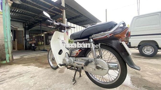 Honda Super Dream 2009 Nâu Trắng