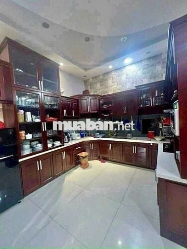 CHO THUÊ BIỆT THỰ ĐẲNG CẤP PHƯỜNG BÌNH HƯNG HÒA GIÁP TÂN PHÚ DT 12X21M