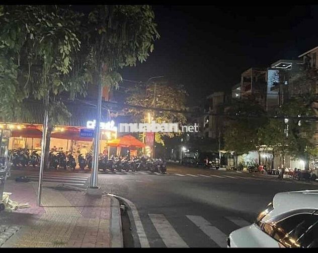 [ 𝗧𝗨𝗬Ể𝗡 𝗚Ấ𝗣 ] VỊ TRÍ NHÂN VIÊN PHA CHẾ