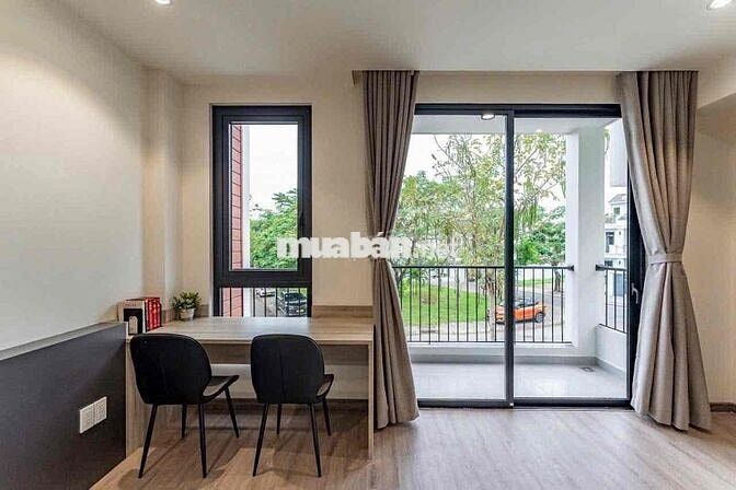 CHDV STUDIO BAN CÔNG THOÁNG - 35M2 FULL NT NGAY UEH, BKU, HUFLIT